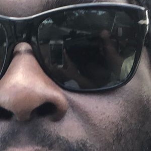 Meet your Posher, Corey